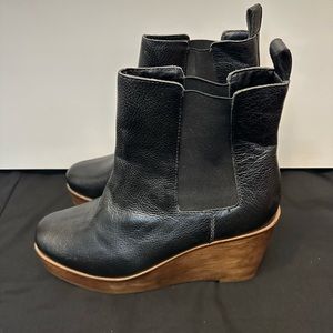 Kelsi Dagger Brooklyn black wedge boots